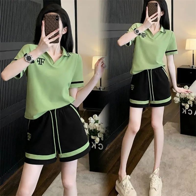 Fashionable sports suit for women, summer fashion, foreign style, age-reducing POLO collar, short-sleeved shorts, running suit, two-piece set